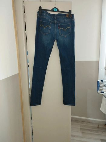 Jean levis