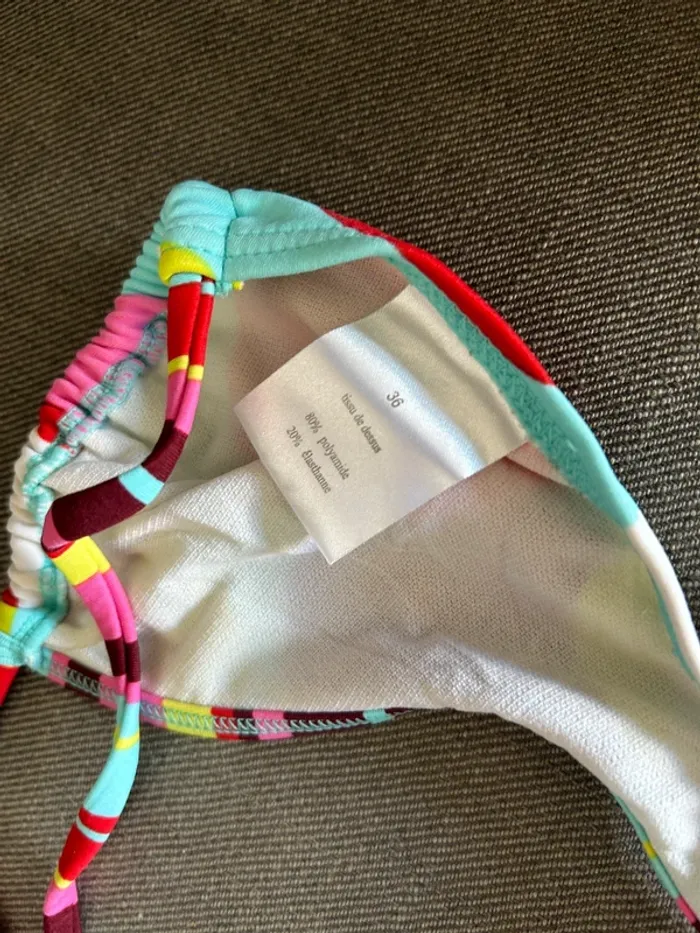 Maillot de bain taille S - photo numéro 7