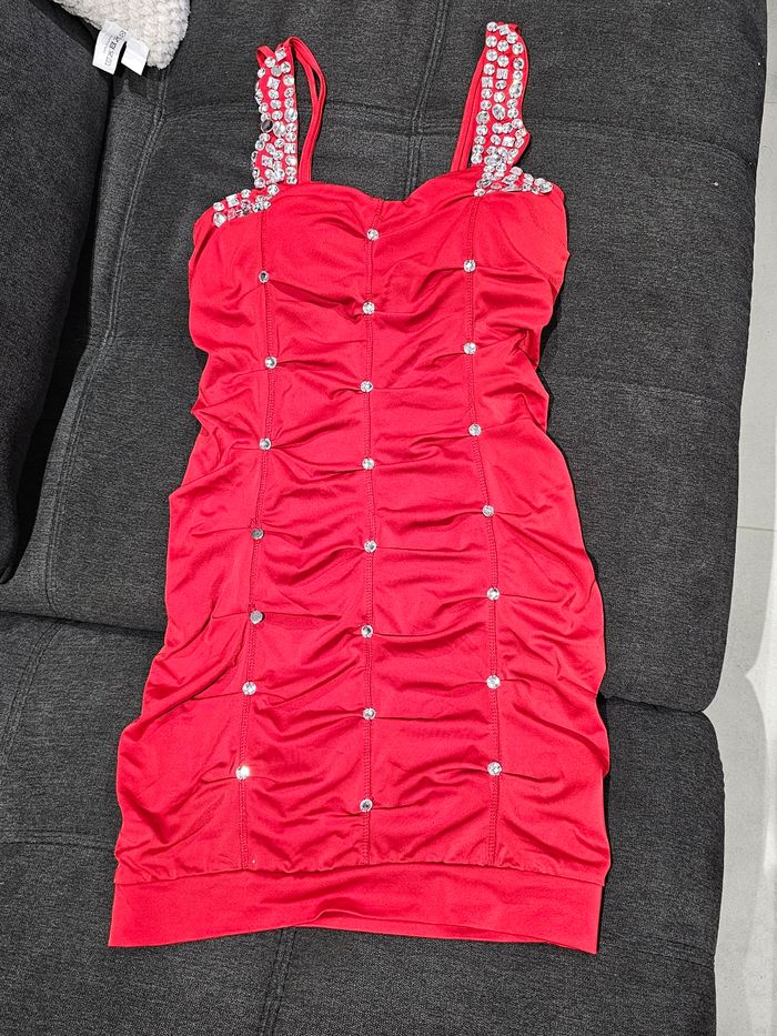 Robe rouge de soirée