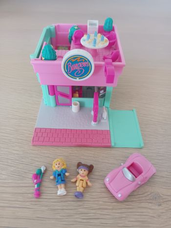 Polly Pocket Burger Drive In
