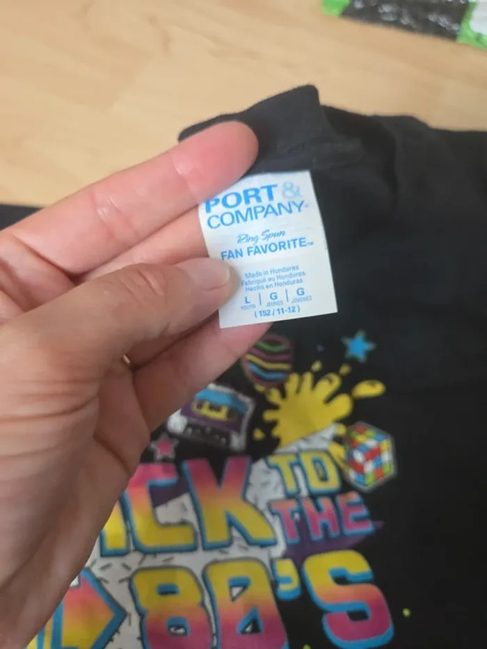 Tee shirt année 80 11.12ans - photo numéro 3