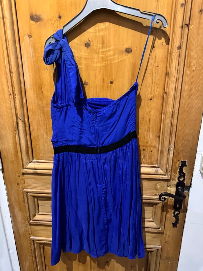 Robe asymétrique - photo numéro 2