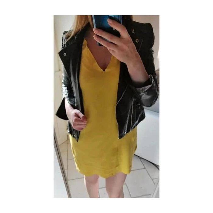 Robe courte t-shirt jaune manches courtes Zara TBE 💛 Achat