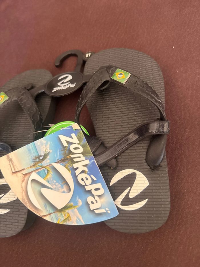 Tongs enfant Brésil _ Taille 27 - photo numéro 3