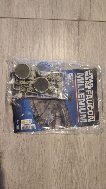 Fascicule numéro 96 n°96 Star Wars Faucon Millenium Altaya #E39