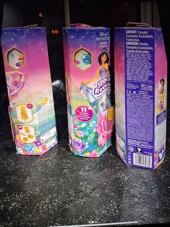 Lot 3 boîtes 11 articles avec poupée. Raiponce.ariel et jasmine.neuves. 30 % avec code remise - photo numéro 2