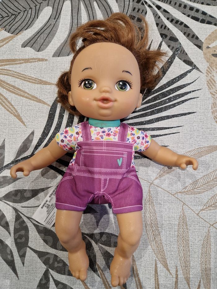 Poupée baby alive