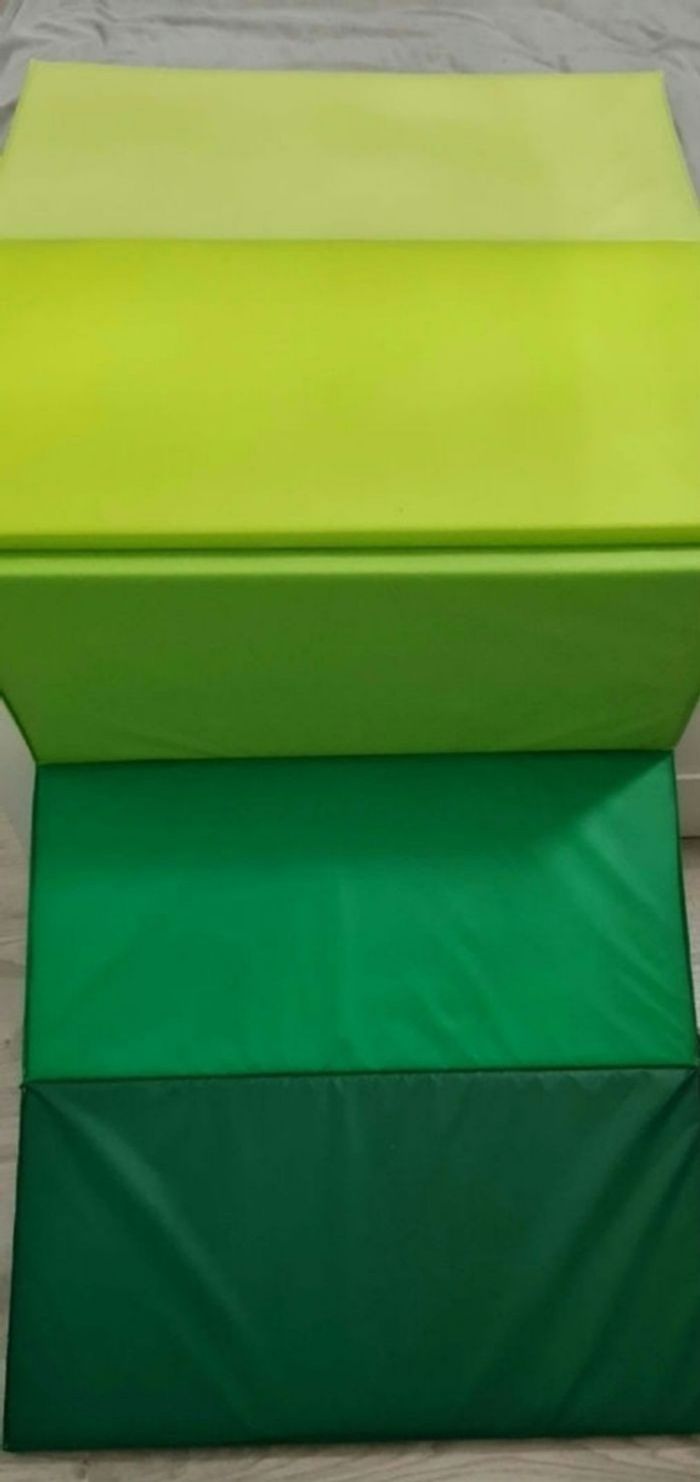 Tapis de motricité ou gymnastique ikea