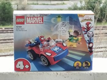 Lego Marvel la voiture de spiderman et docteur Octopus 