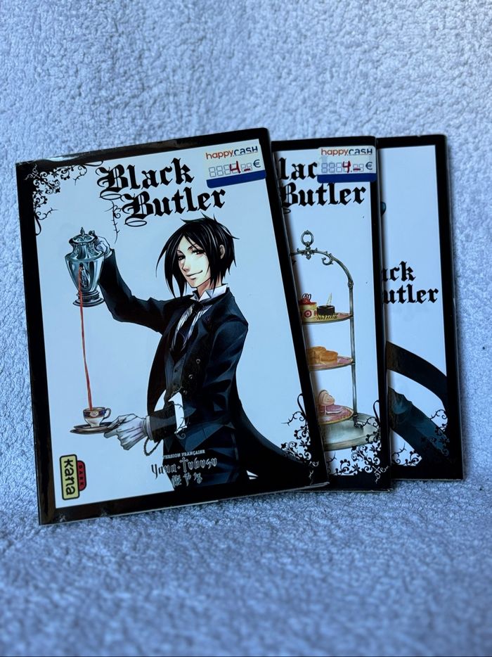 3 tomes Black Butler