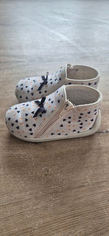 Chaussons T.23