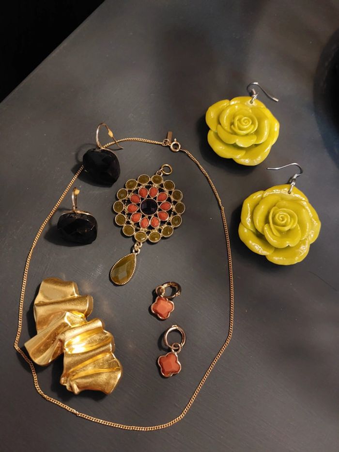 Lot de bijoux vintage et moderne 🌿 - photo numéro 2