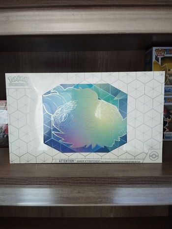 UPC Pokémon
Collection Ultra Premium Terapagos Ex