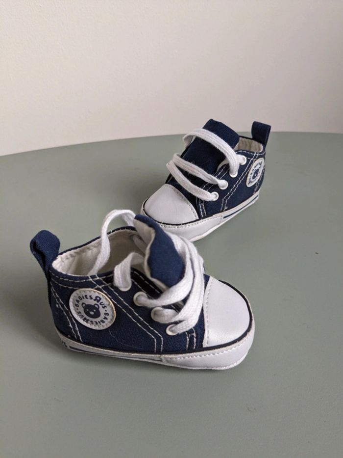 Baskets montantes baby r'us 16-17