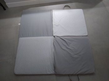 Tapis Tinéo blanc et gris