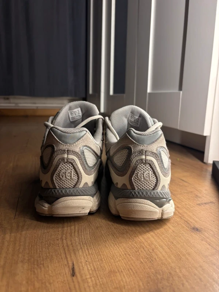 Asics GEL-NYC taille 42 - photo numéro 5