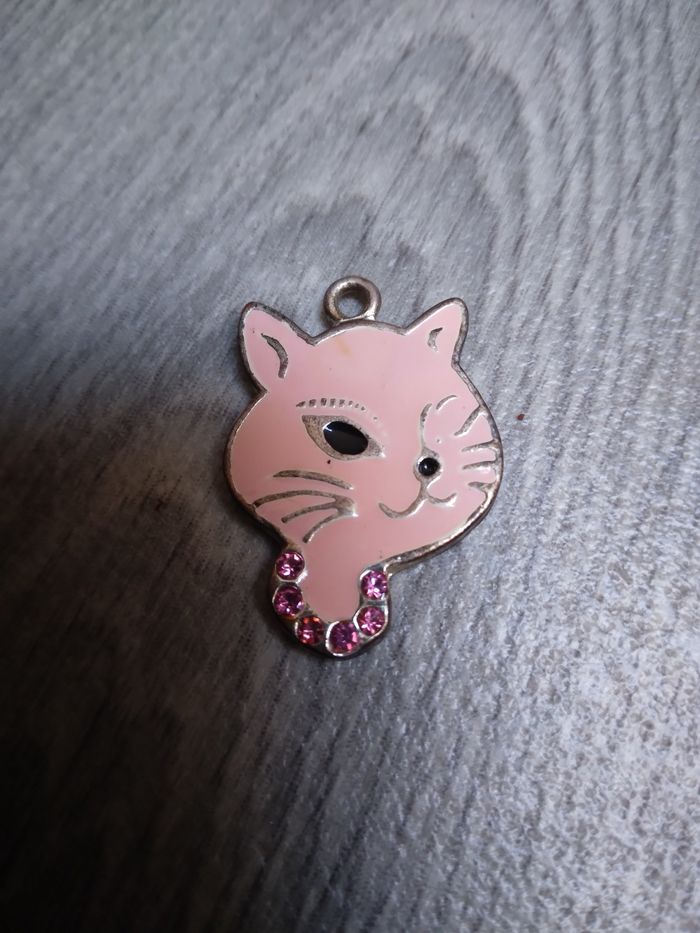 Pendentif chat