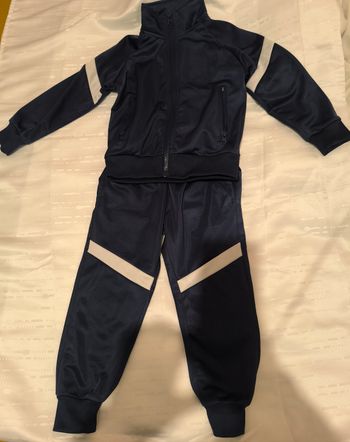 Ensemble survetement garçon