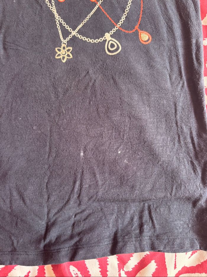 T shirt fille 7/8 ans - photo numéro 3
