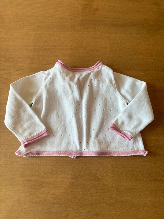 Gilet rose et blanc - photo numéro 2