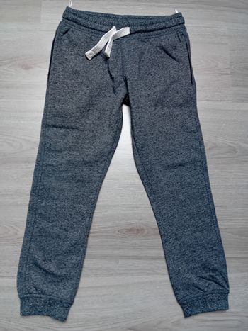 Jogging C&A 7-8 ans