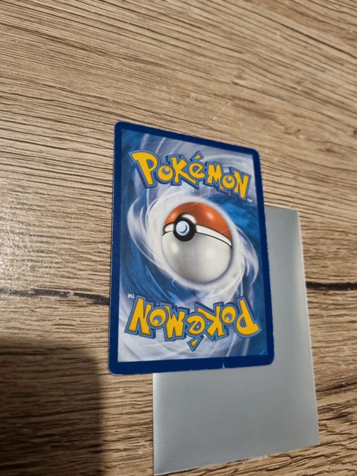 Carte pokémon liepard V 104/198 anglaise année 2021 - photo numéro 4