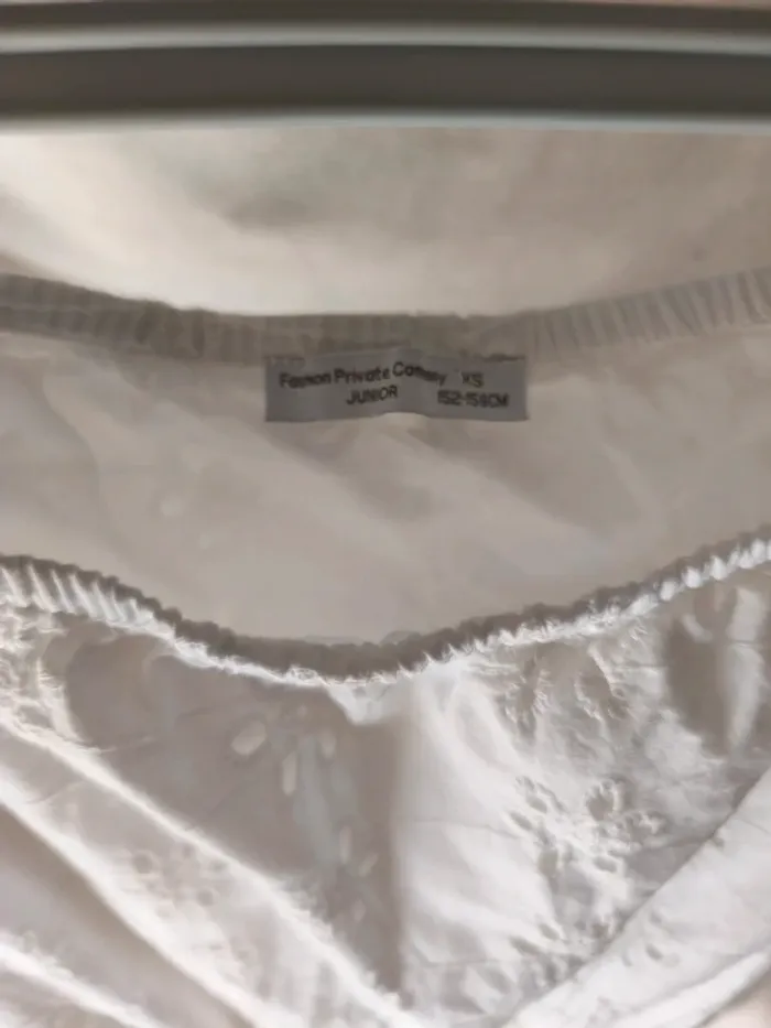 Robe blanche xs - photo numéro 2