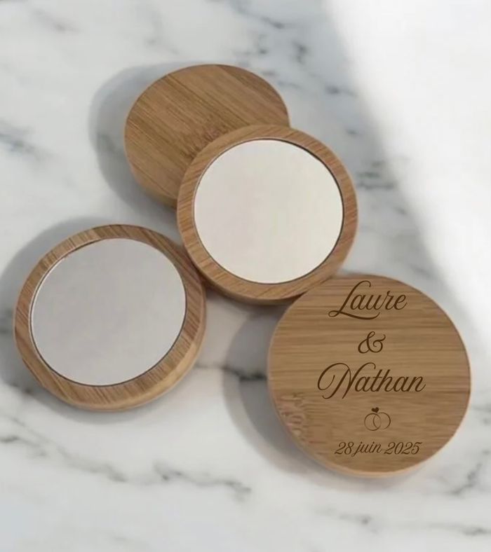 Miroir de poche en bambou personnalisé. Cadeau mariage/EVJF… - photo numéro 5