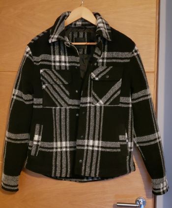 Veste à carreaux esprit surchemise C&A