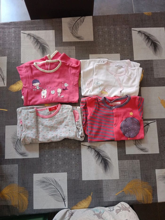 4 pyjamas mi-saison une pièce 12 mois 74 cm