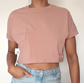 T-shirt court rose neuf T.S