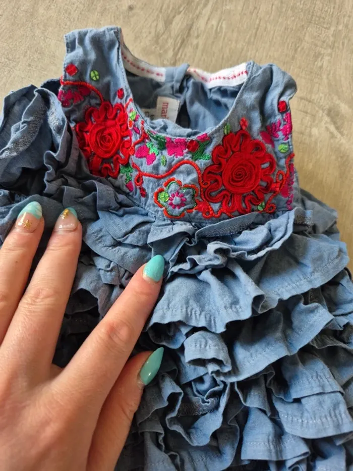 Robe à froufrou - photo numéro 2