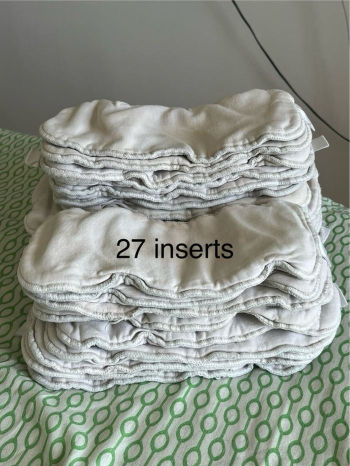 Lot de 15 couches lavables BUM 27 inserts et 4 rouleaux de voile jetable - photo numéro 3