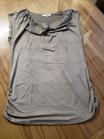 Débardeur marron clair sans manches