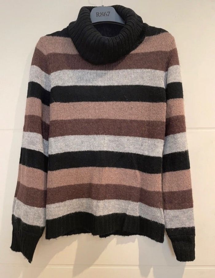 Pull rayé col roulé Kiabi taille 36/38