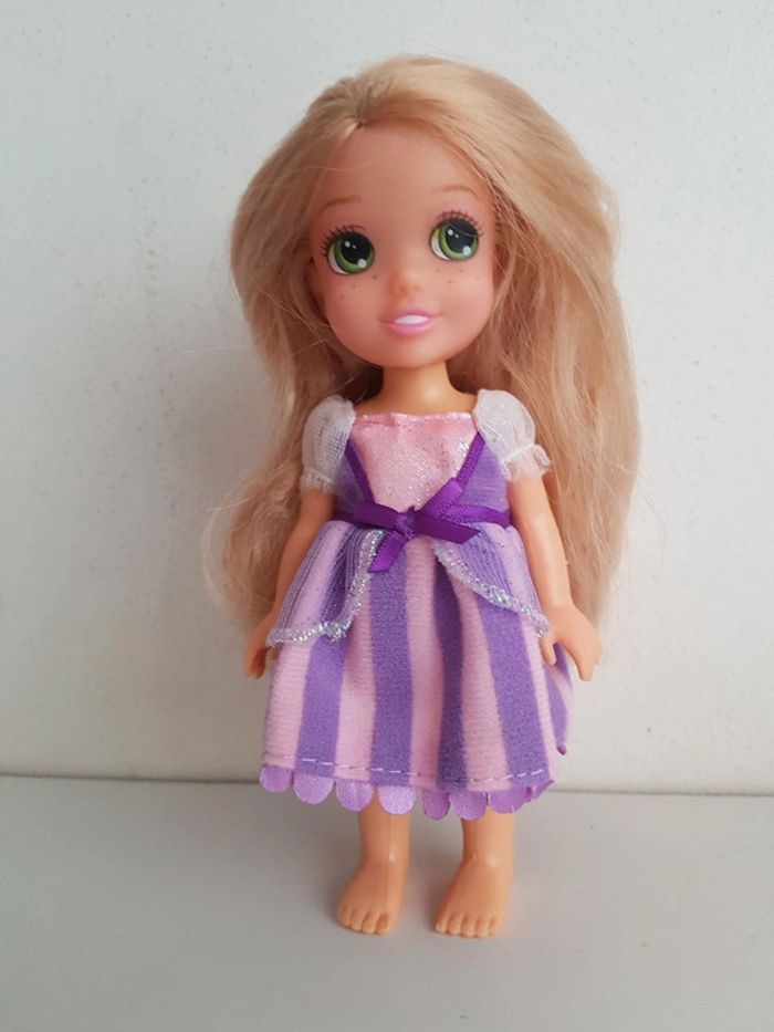 Mini Poupée Raiponce Disney - photo numéro 2