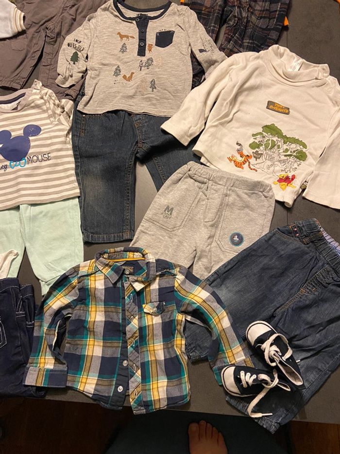 Lot de vêtements mi-saison garçon 12 mois - photo numéro 2
