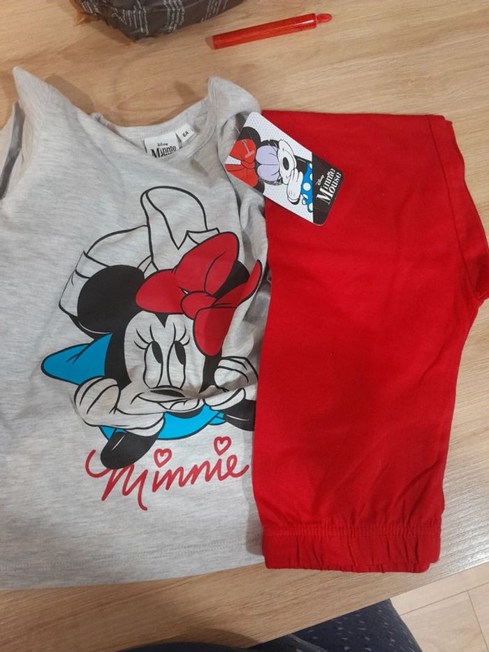 Lot pyjama 6A - photo numéro 2