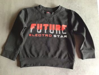 Sweat-shirt taille 4 ans