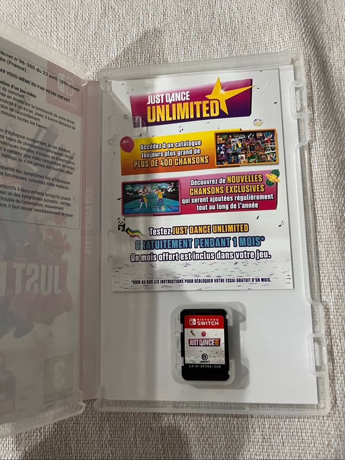 Jeu Nintendo switch just dance 2019 - photo numéro 2