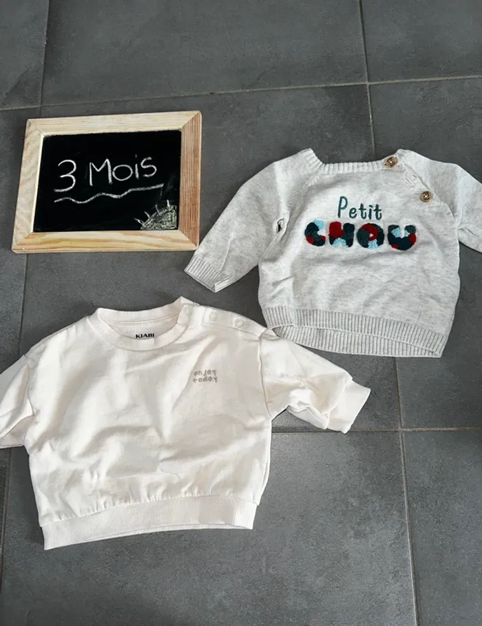 Pull / sweat 3 mois