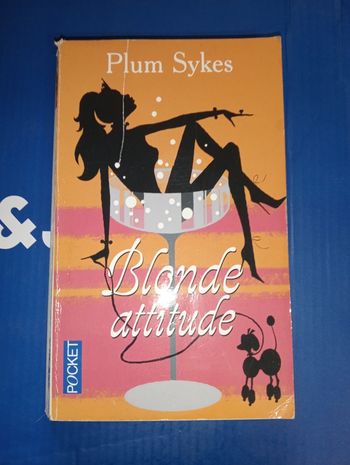 Plum Sykes, Blonde attitude 
