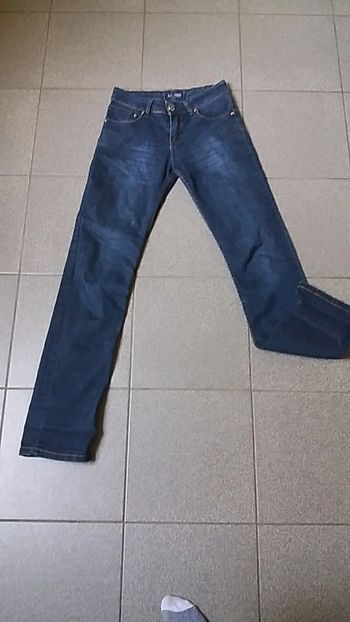 Joli jeans armani