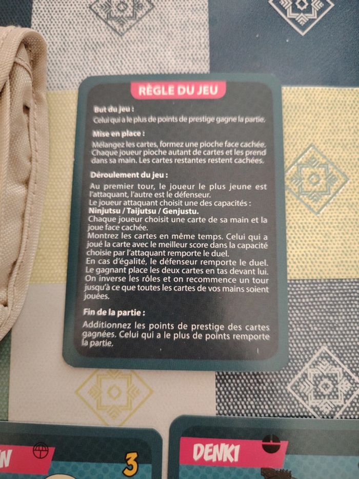 Lot cartes Boruto et pochette Naruto - photo numéro 11