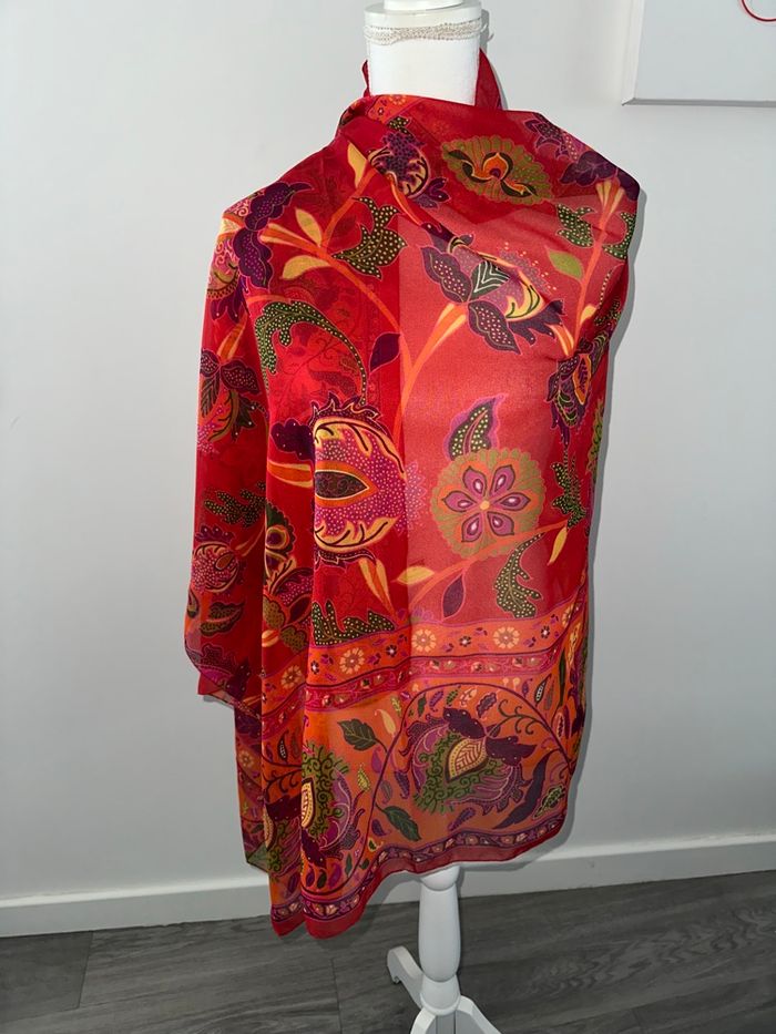 Foulard étole oversize paisley fleurs rouge et multicolore Printemps 100x160cm