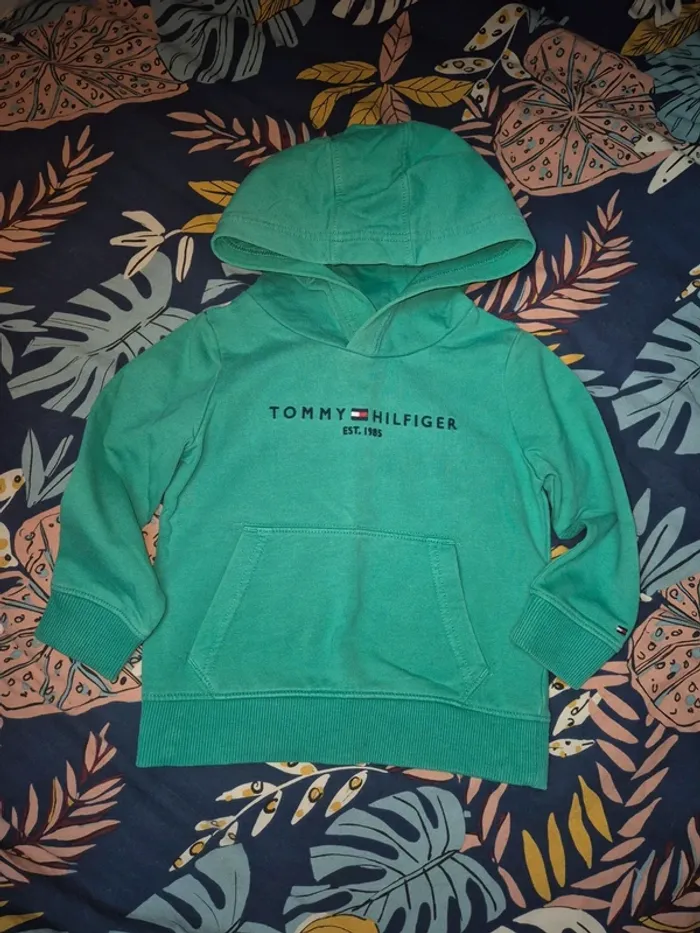 Sweat tommy