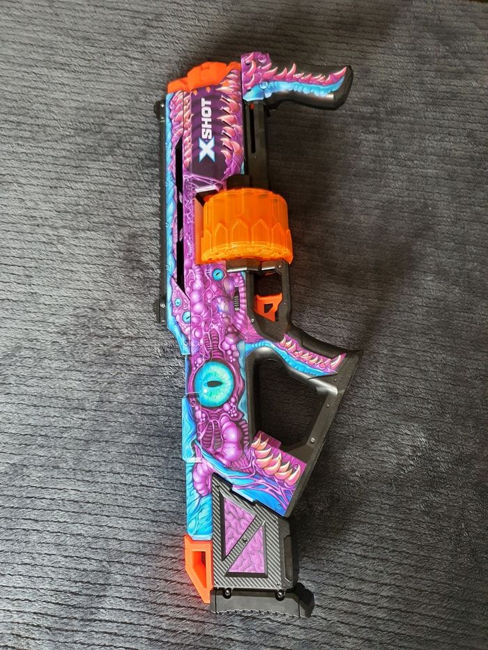 Pistolet Nerf XShot comme neuf - photo numéro 2