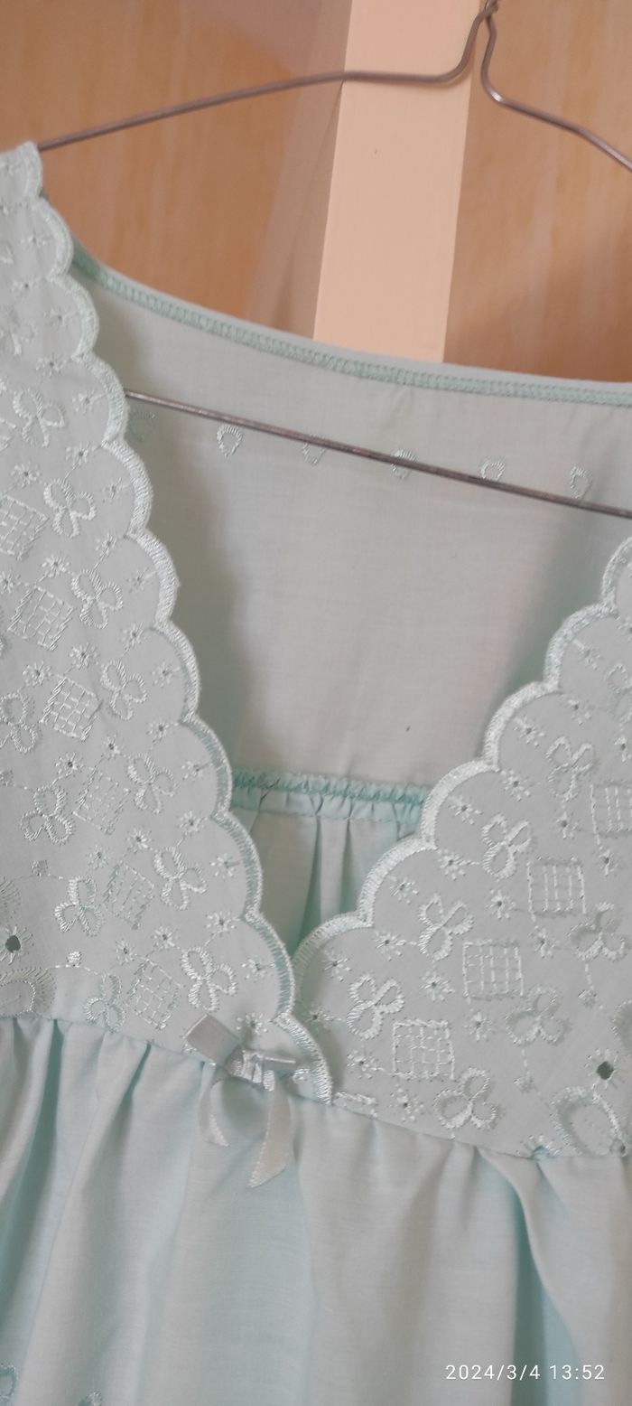Chemise de nuit dentelle fait main ✋T. 54 - photo numéro 4