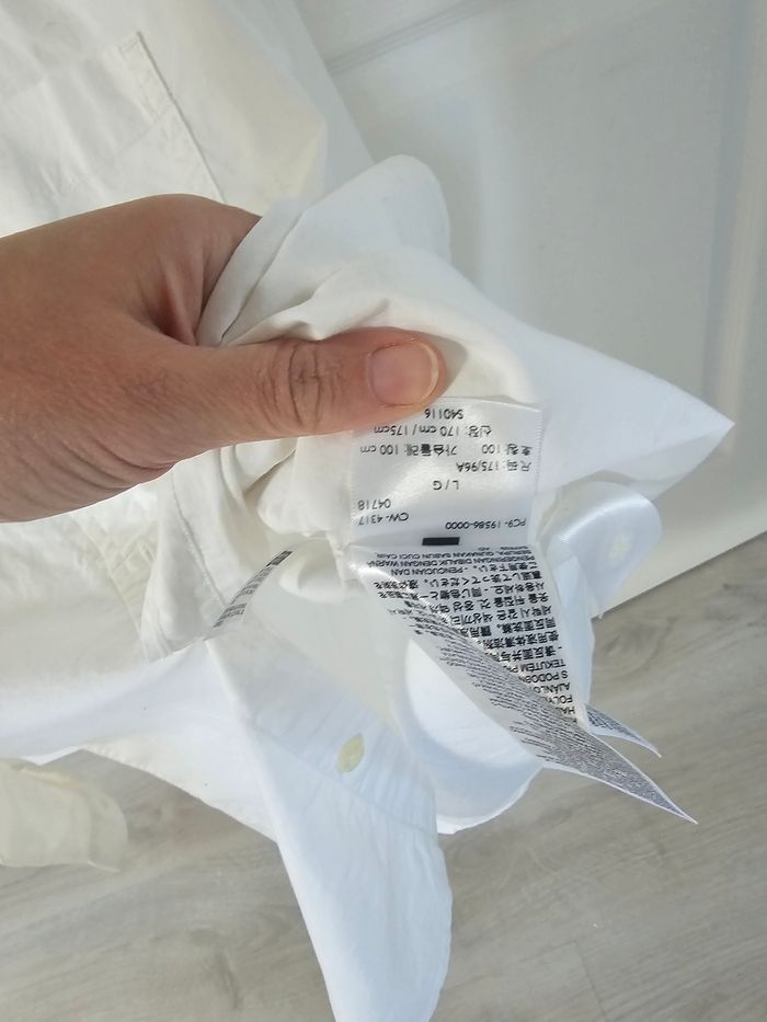 Chemise homme blanche levis original neuve avec etiquette 30€ - photo numéro 5
