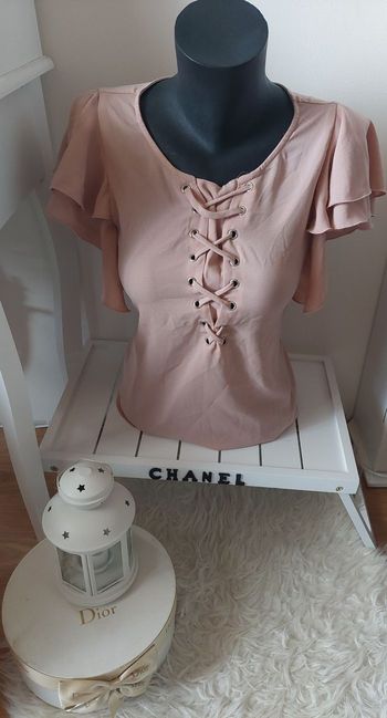 T-shirt rose poudré volants lacets Stradivarius T.M TBE 🌸